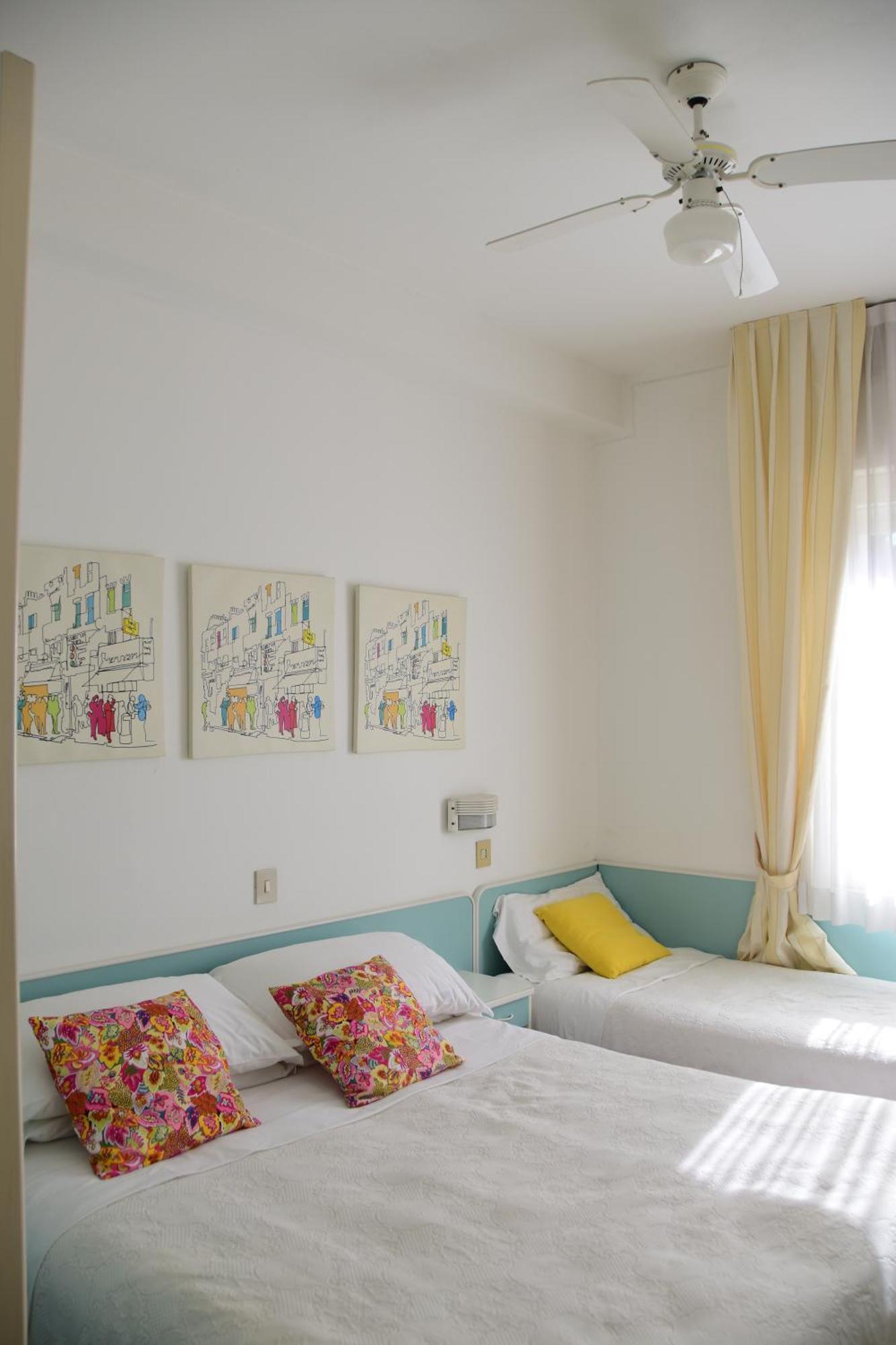 Hotel Maarea Milano Marittima Exterior photo